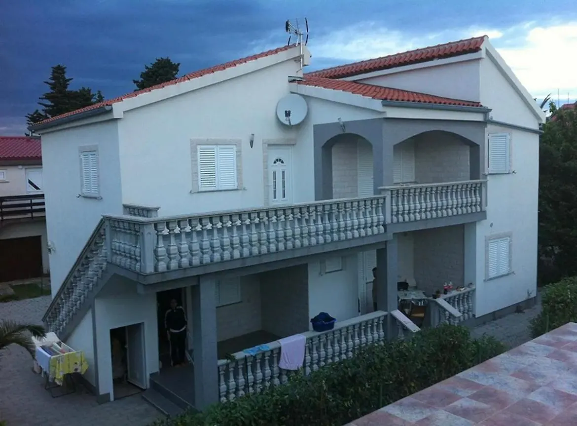 Apartments Belladonna Privlaka  Kroatien